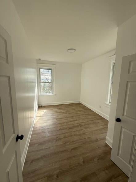 Building Photo - 878 S 19th St