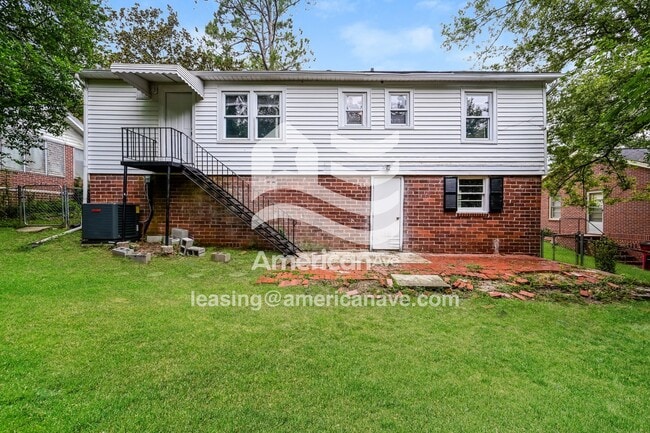Building Photo - 531 Rogers Dr