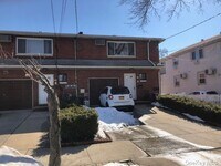 Building Photo - 206-34 45th Rd