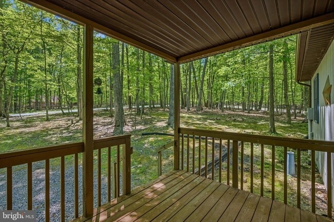 Building Photo - 67 Tranquil Way