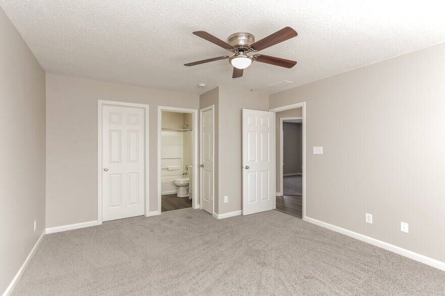 Building Photo - 3937 Candle Berry Dr