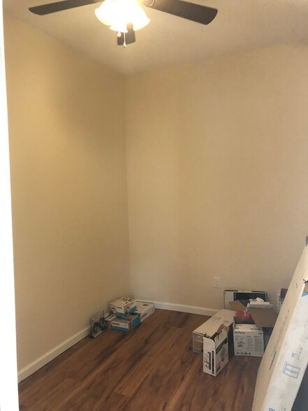 Bonus Room - 64 E Church St