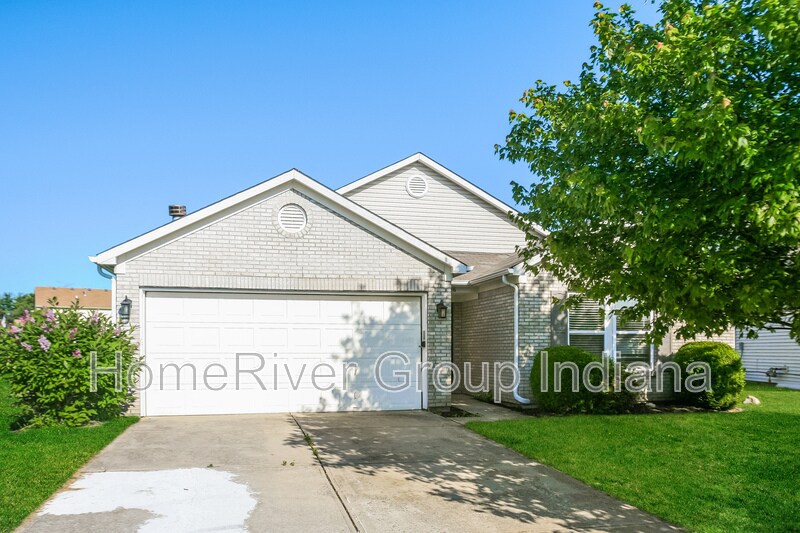 Primary Photo - 6886 W Raleigh Dr