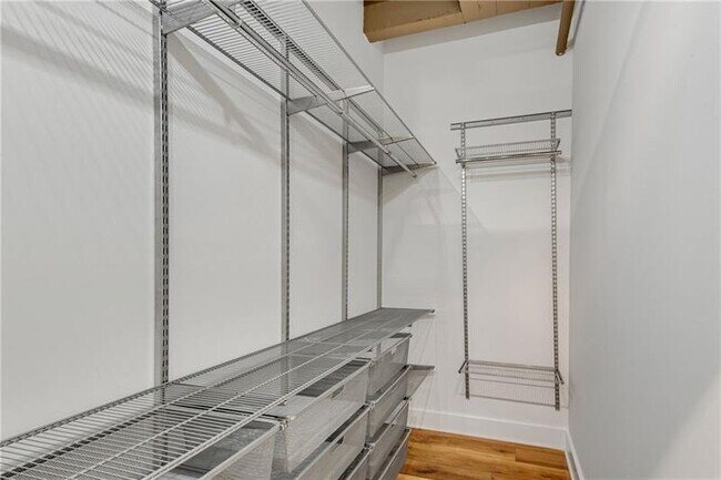 Building Photo - 805 Peachtree St NE