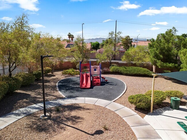 Building Photo - NW!! GATED!! Playground!!!Low maintenance ...