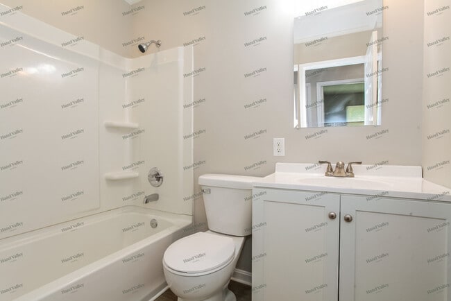 Building Photo - 1934 Windmill Way