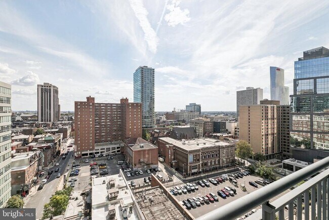 Building Photo - 2101 Market St