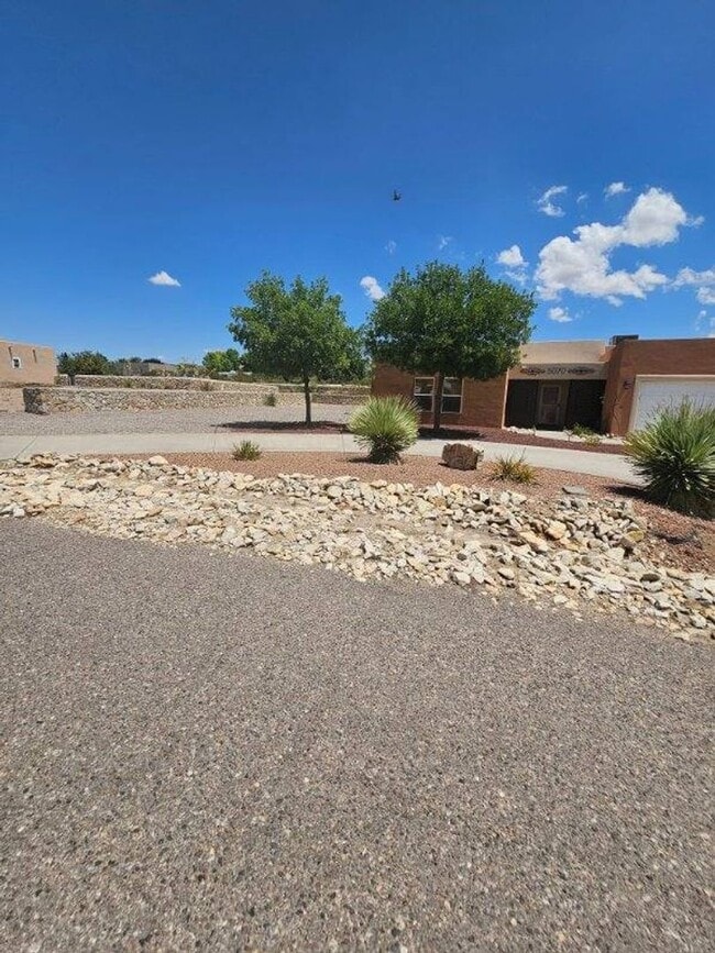 Building Photo - 5070 Usana Ct