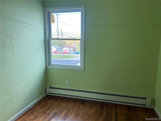 Building Photo - 708 Silver Lake-Scotchtown Rd
