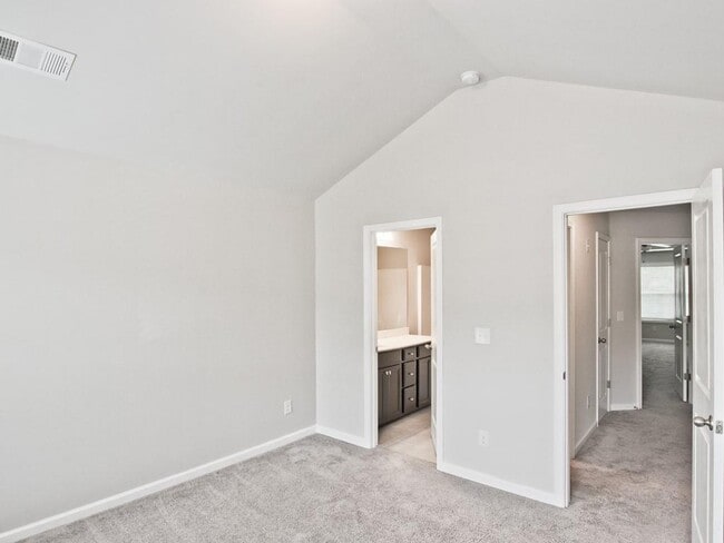 Building Photo - 3166 Cross Creek Dr