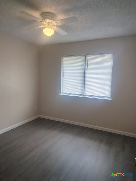 Building Photo - 701 Brazos Dr