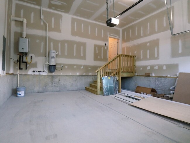 Building Photo - Luxury New Build in RounTrey – 4 Bed, 3 Ba...