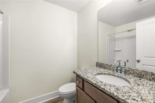 Building Photo - 7673 Squire Ct