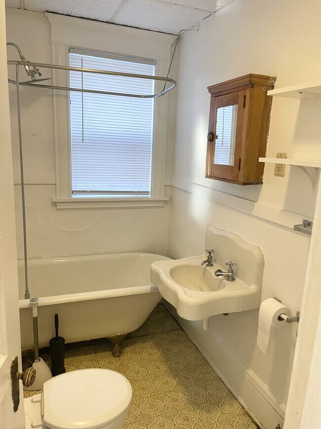 Floorplan - Raymond Flats