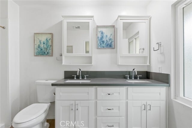 Building Photo - 5500 Blanco Ave