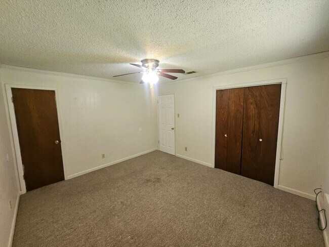 Building Photo - 109 Franklin St