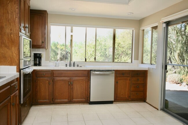 Building Photo - Country Living in Alpine ~ 4 Br 3 Ba