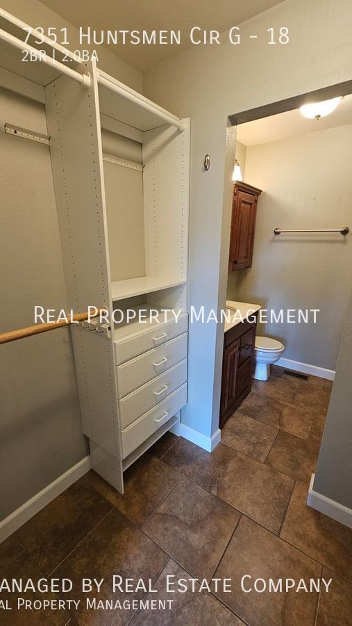 Building Photo - Third Story Two Bedroom Condo with Garage ...
