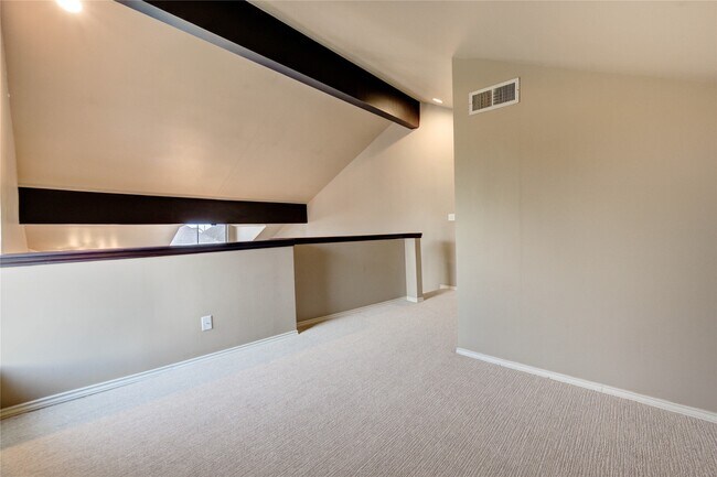 Building Photo - 2023 Gentryside Dr