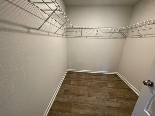 Building Photo - 10817 Northern Dancer Ct