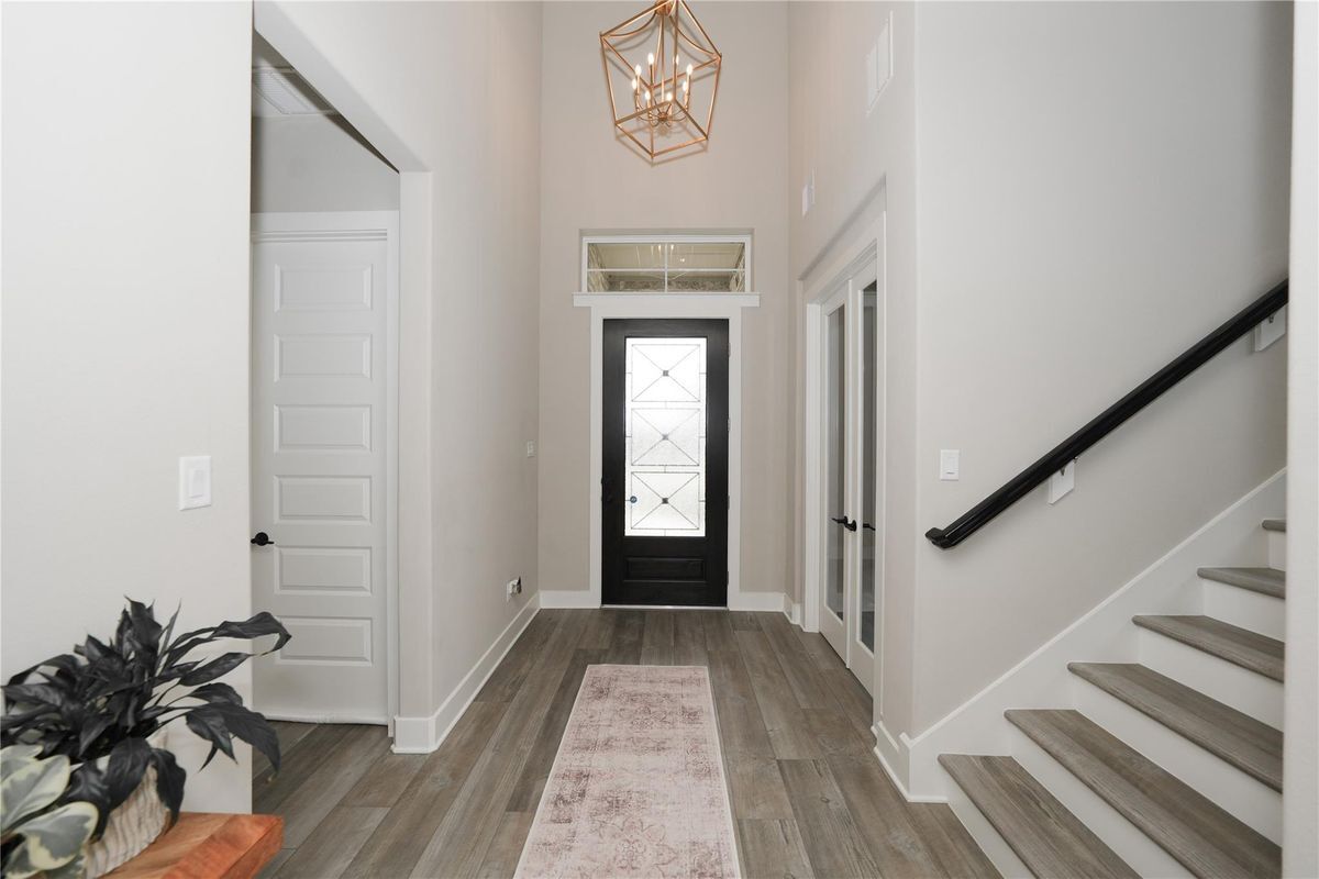 Building Photo - 413 Stratus View Ct