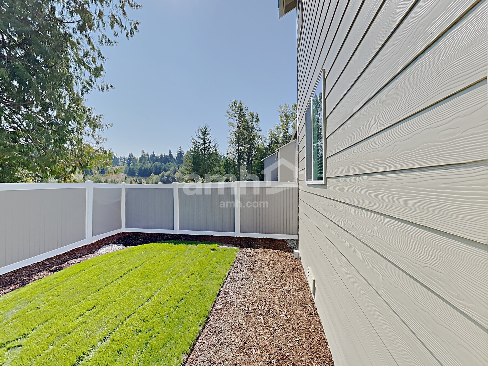 Building Photo - 12433 83rd Ave E