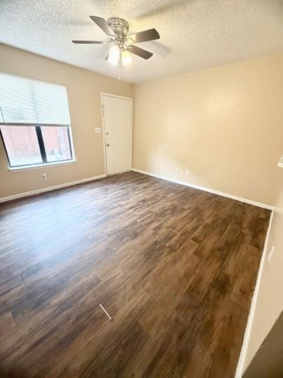 Building Photo - 139 Elm St