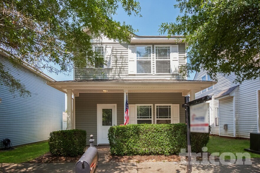 Building Photo - 12401 Walden Lea Dr