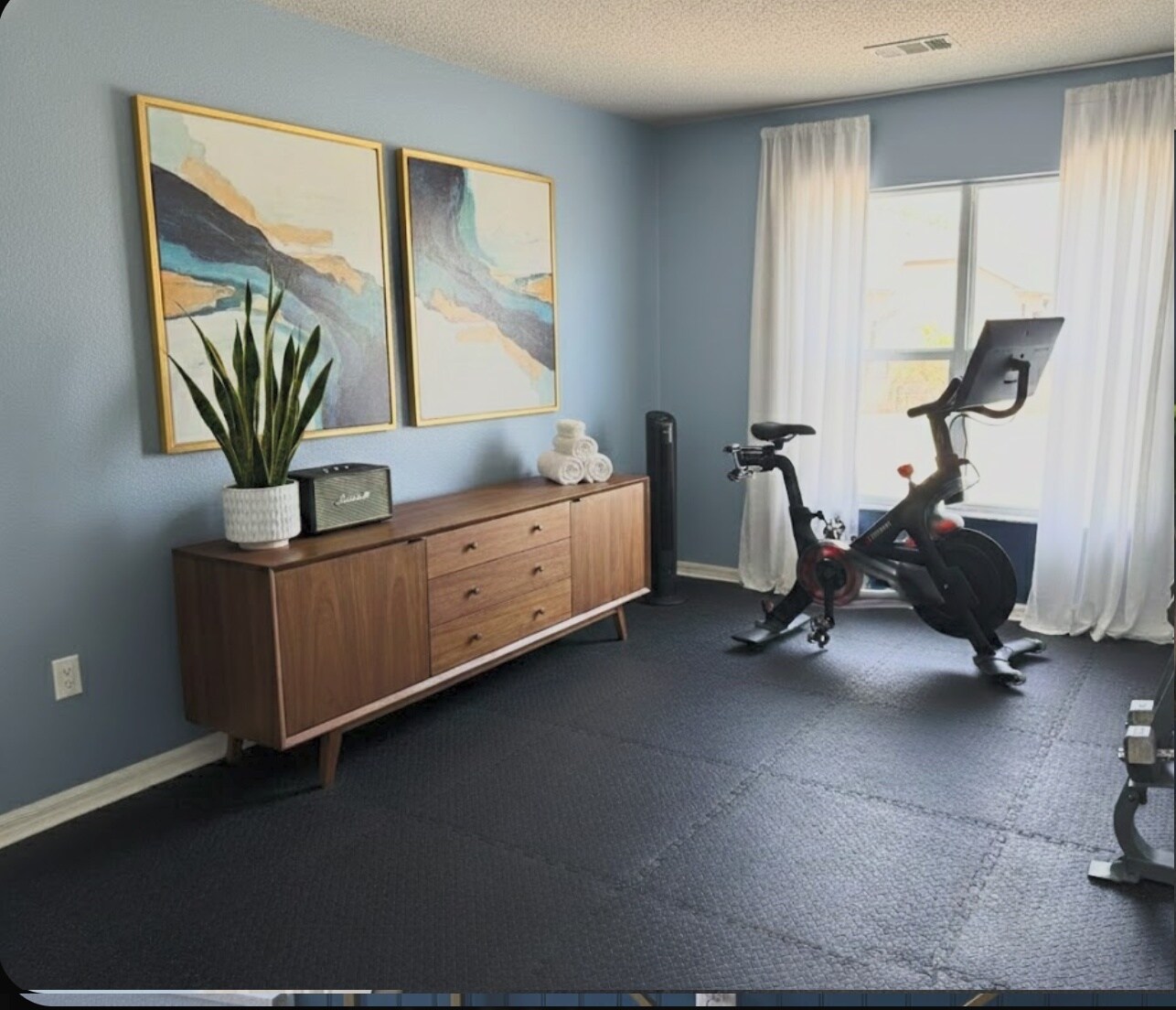 Building Photo - 1516 Gulfview Dr