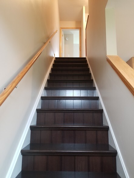 Building Photo - 213 Governors Park Rd