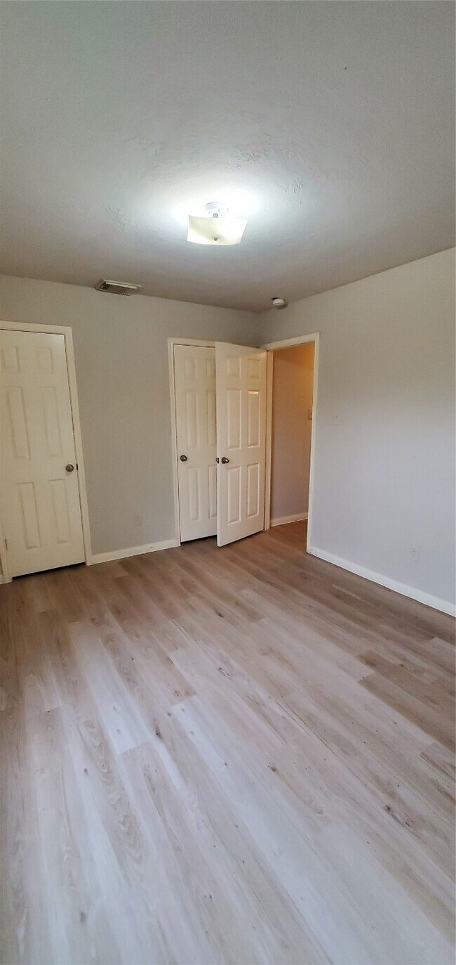 Building Photo - 16331 Woma Ct