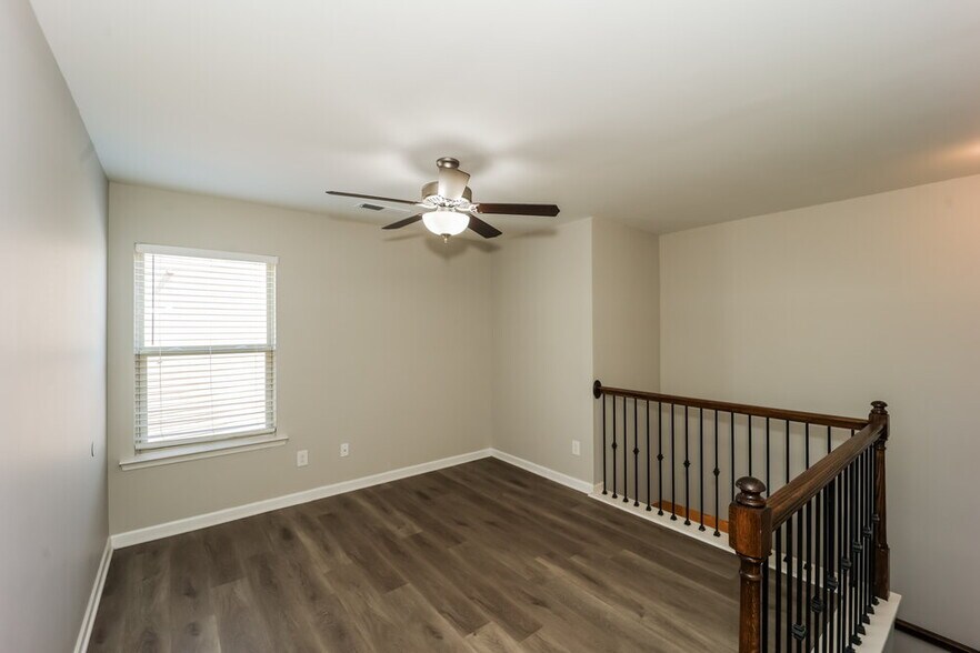 Building Photo - 52 Southwind Cir