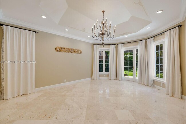 Building Photo - 6905 SW 75th Ave