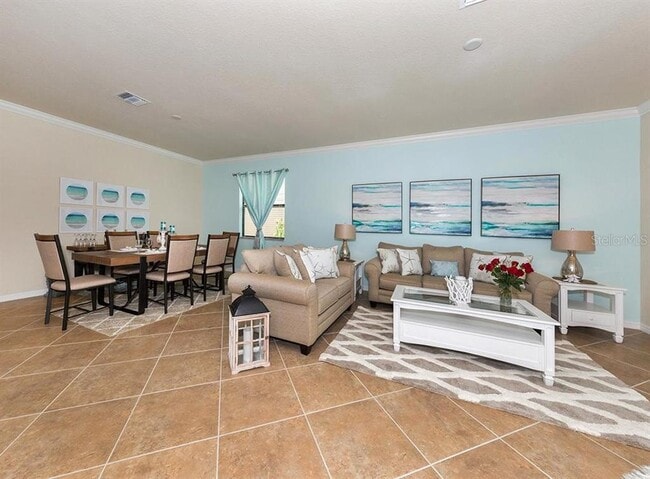 Building Photo - 12400 Cinqueterre Dr