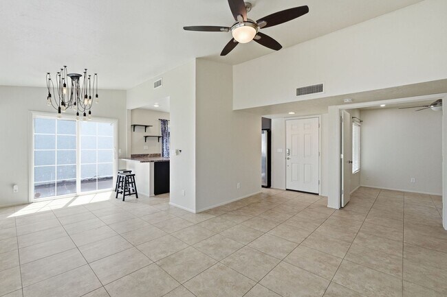 Building Photo - 14837 N 25th Dr