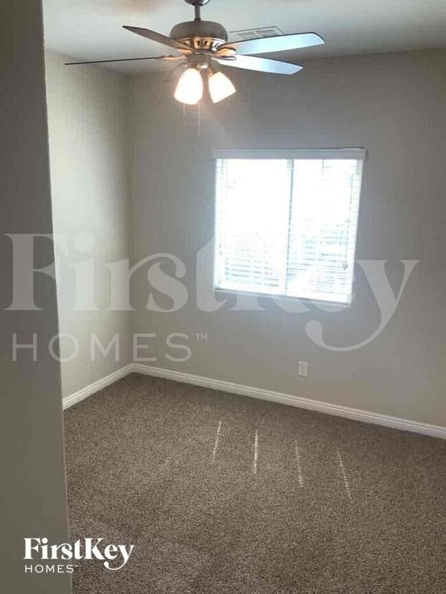 Building Photo - 9146 Island Wolf Ave