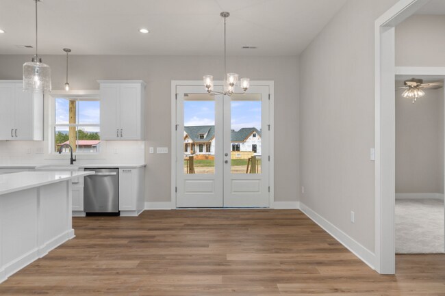 Building Photo - 219 Bush Rd SE