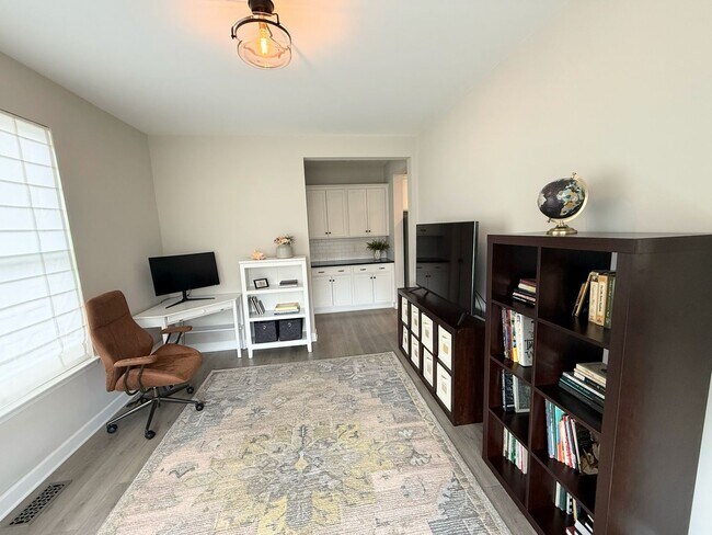 Building Photo - Beautiful 3BR Home with Office on Large .34-Acre Lot-  Spacious Single-Story Living in Stewarts C...