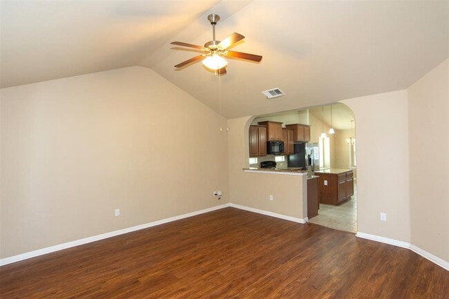 Building Photo - 18405 Tallgrass Prairie Dr