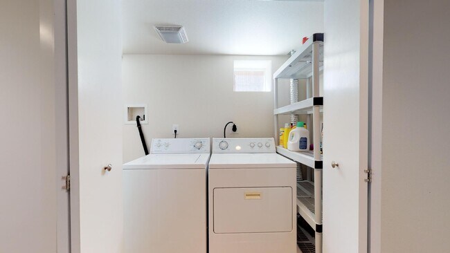 Building Photo - 3420 St Paul St