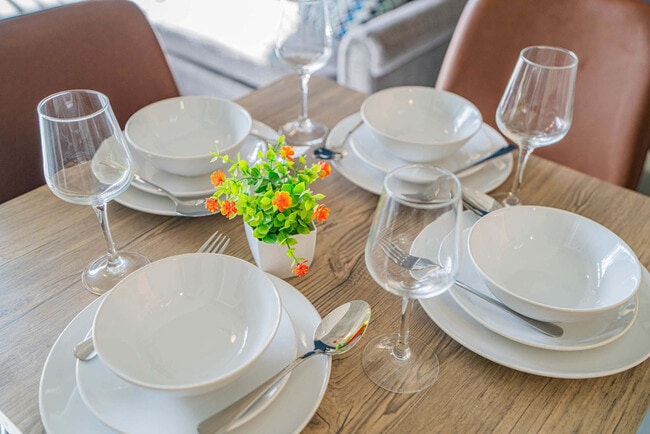 Building Photo - 333 E Roosevelt St