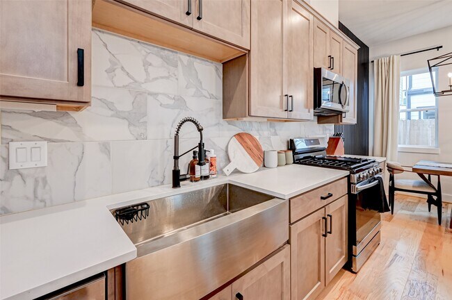 Building Photo - 5418 Wheatley St