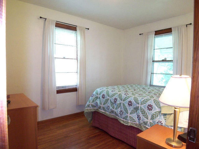 Building Photo - 117 Bicknell St