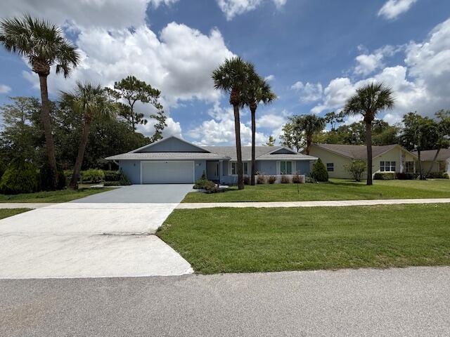 Building Photo - 847 Foresteria Ave