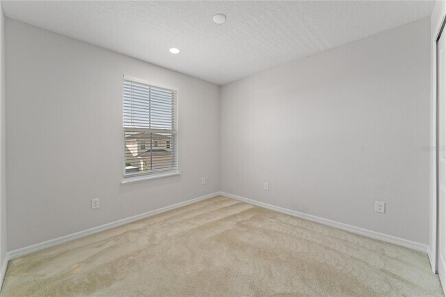 Building Photo - 3832 Corona Ct