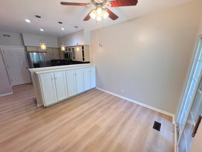 Building Photo - 53 Braxton Ln