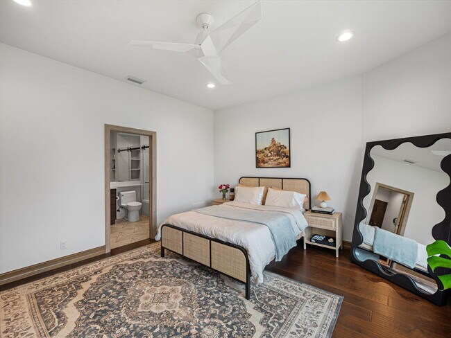 Building Photo - 3299 Bridgegate Dr