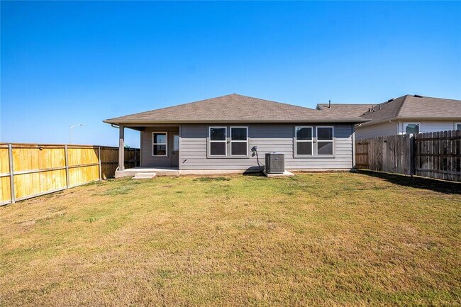 Building Photo - 645 Jane Long Dr