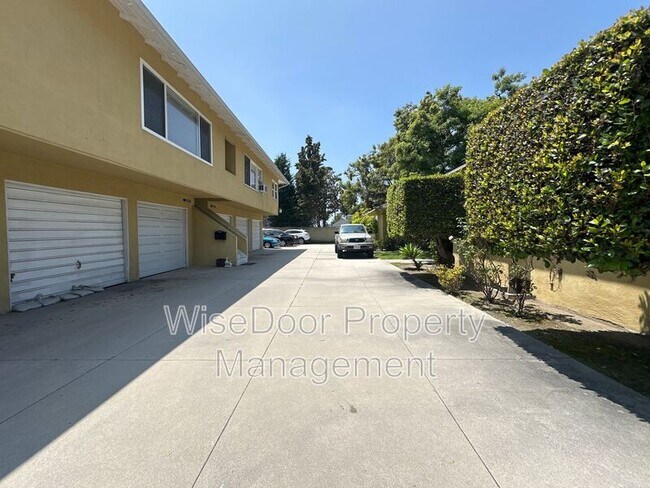 Building Photo - 7838 2nd St