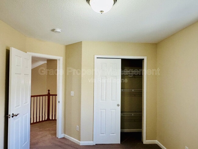 Building Photo - 12616 Julian Point